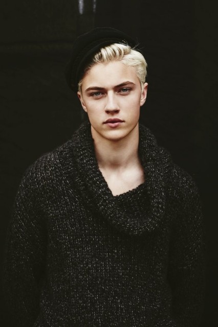 Lucky Blue Smith Fotoğrafları 7