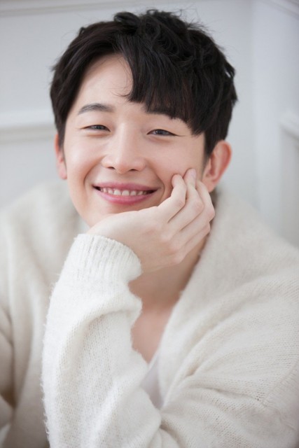 Lee Je-yeon Fotoğrafı