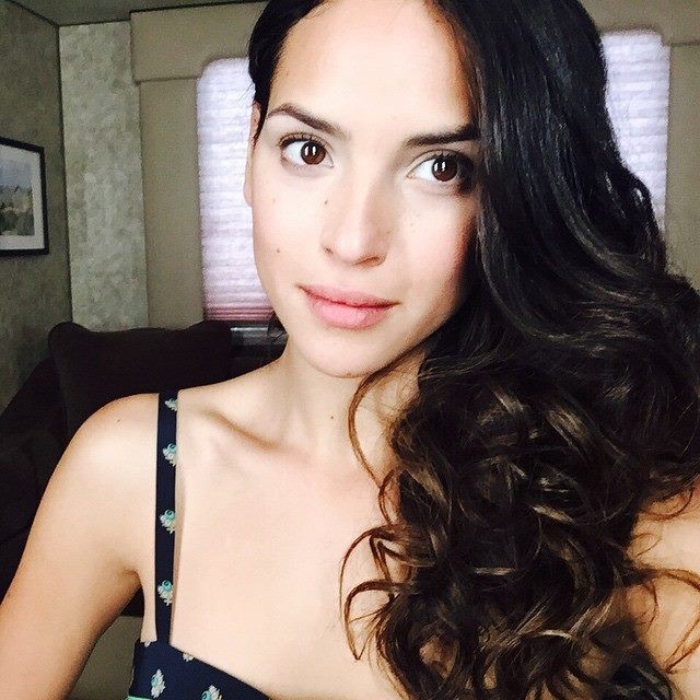 Adria Arjona Fotoğrafları 5