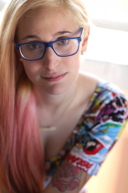 Gaby  Dunn Fotoğrafı