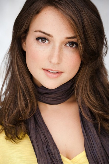 Milana  Vayntrub Fotoğrafları 1