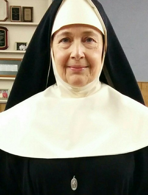 Angela  Fox Fotoğrafı