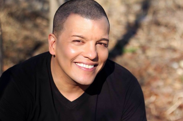 Shane  Velez Fotoğrafı