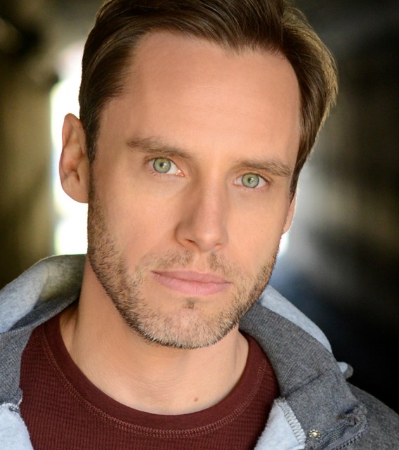 Daniel Thomas  May Fotoğrafı