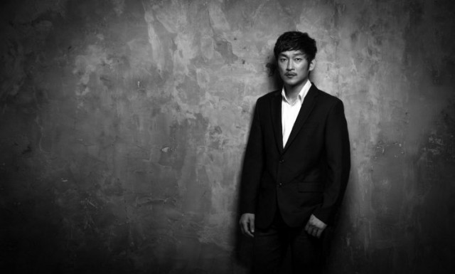 Lee Seung-joon (i) Fotoğrafı