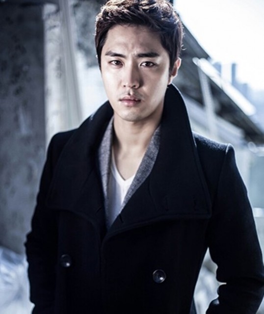 Lee Han-Jong (ii) Fotoğrafı