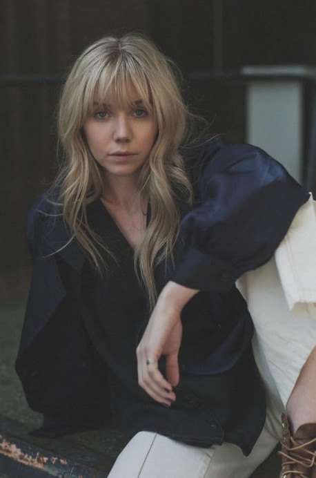 Lauren Lyle fotoğrafı Lauren Lyle fotoğrafı