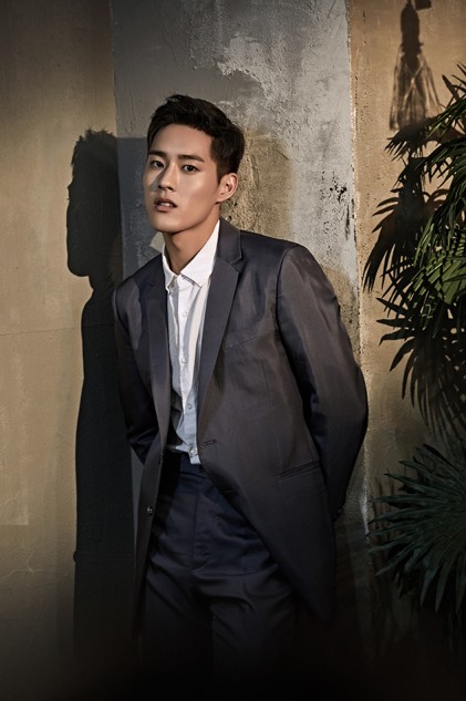 Yoon Jeong-hyuk fotoğrafı