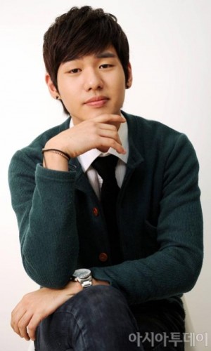 Dan Woo (i) fotoğrafı