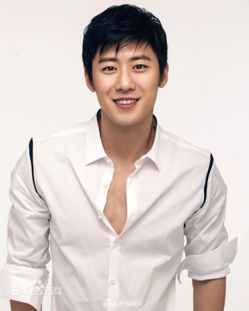 Zhu Jia Qi Fotoğrafı