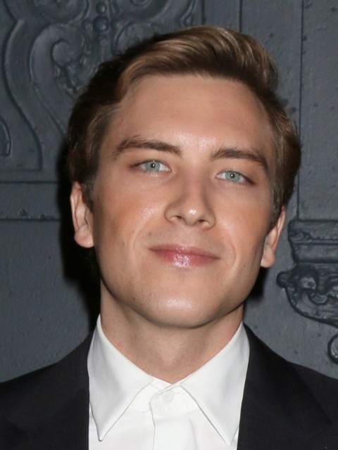 Cody Fern Fotoğrafları 1