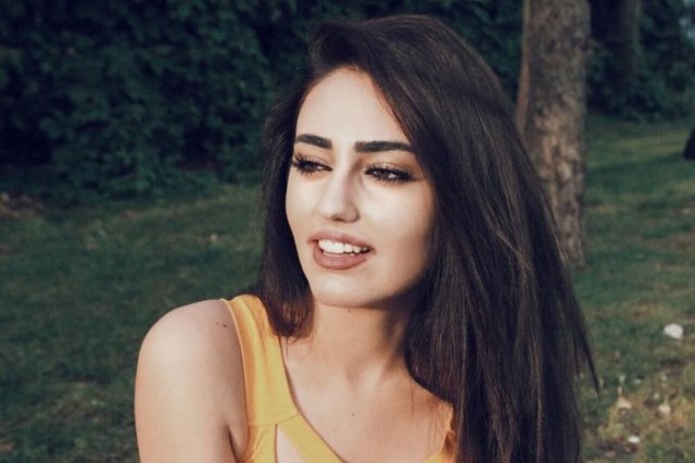 Selin Genç Fotoğrafları 2