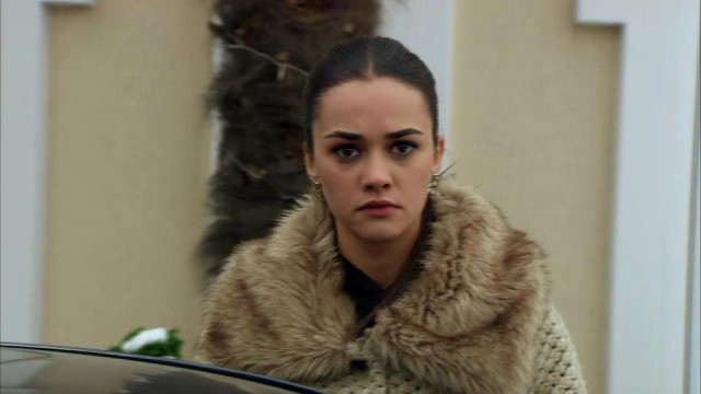 Hande Soral Fotoğrafı