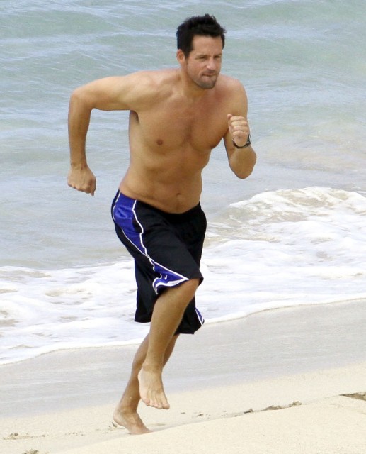 Josh Hopkins Fotoğrafları 4