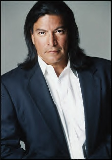 Gil Birmingham Fotoğrafları 1