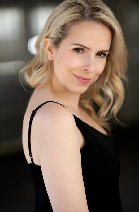 Emma Barratt Fotoğrafı