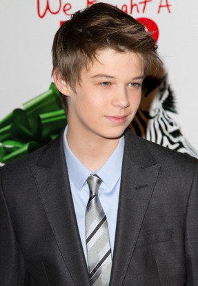 Colin Ford Fotoğrafları 10