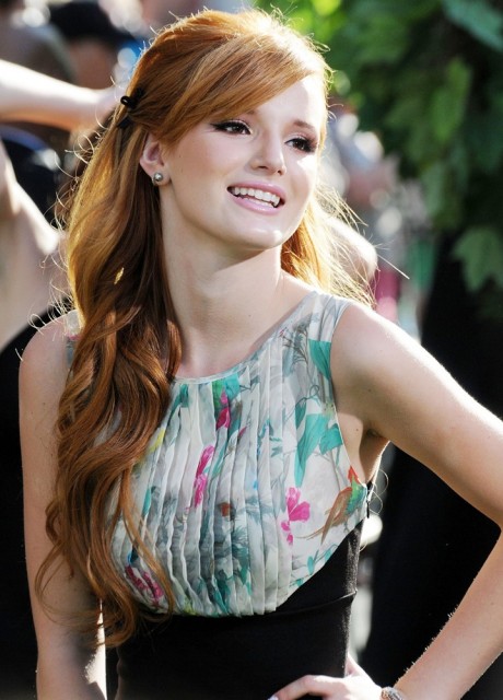 Bella Thorne Fotoğrafları 145