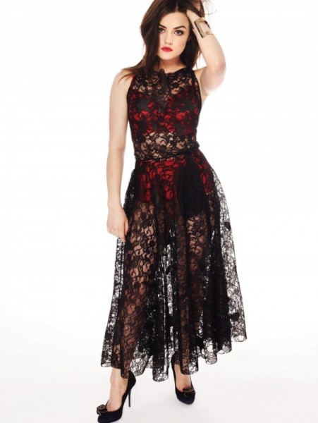 Lucy Hale Fotoğrafı