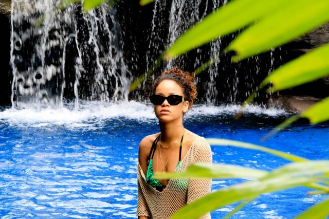 Rihanna Fotoğrafları 790