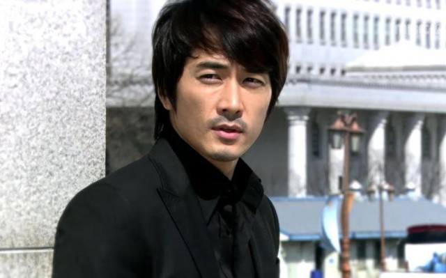 Song Seung-Heon Fotoğrafı