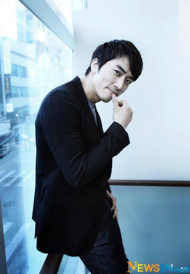 Song Seung-Heon Fotoğrafı