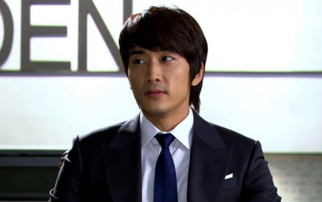 Song Seung-Heon Fotoğrafı