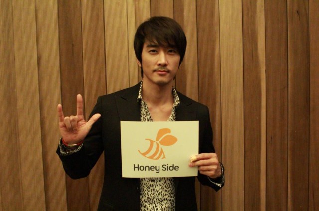 Song Seung-Heon Fotoğrafı