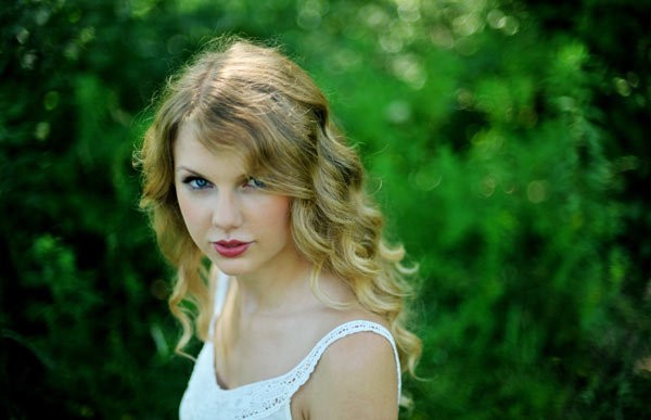 Taylor Swift Fotoğrafları 2200