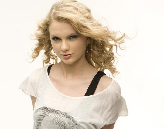 Taylor Swift Fotoğrafları 3045