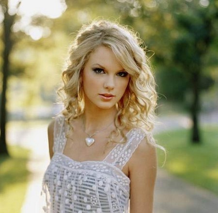 Taylor Swift Fotoğrafları 10