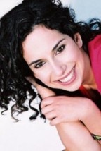 Abigail Revasch Fotoğrafı