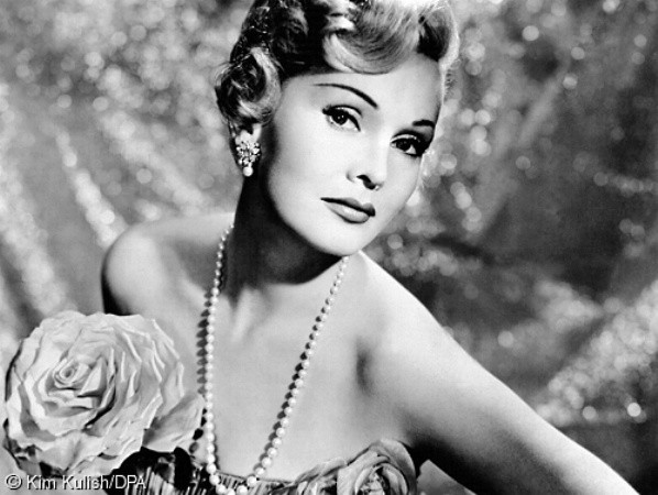 Zsa Zsa Gabor Fotoğrafları 3