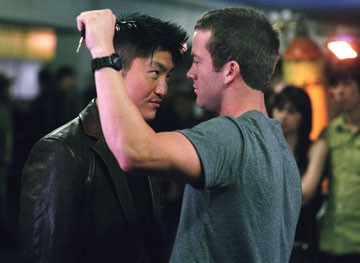 Brian Tee Fotoğrafları 9