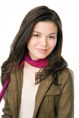 Miranda Cosgrove Fotoğrafları 16