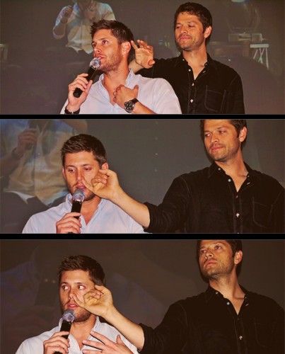 Misha Collins Fotoğrafı