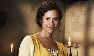 Angel Coulby Fotoğrafları 5