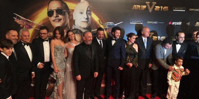 Arif V 216’ya görkemli gala