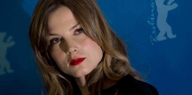 Blade Runner 2'ye Son Katılan İsim Sylvia Hoeks Blade Runner 2'ye Son Katılan İsim Sylvia Hoeks