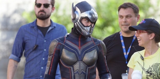 Evangeline Lilly ‘Wasp’ Kostümünü Giydi