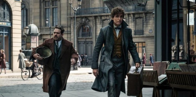 Fantastik Canavarlar'dan Newt ve Tina'nın Enteresan Posterleri Paylaşıldı Fantastik Canavarlar'dan Newt ve Tina'nın Enteresan Posterleri Paylaşıldı
