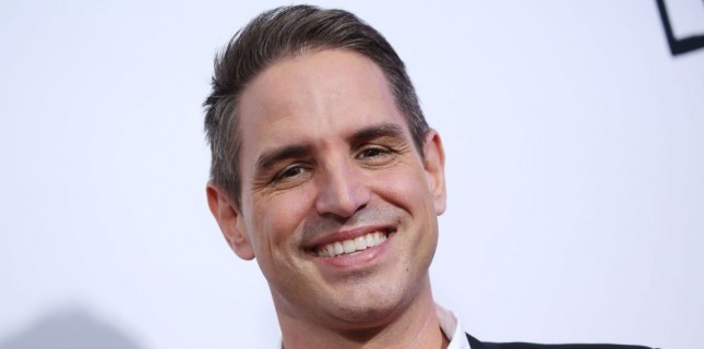 Greg Berlanti Fox İçin ‘The Editor’ Filmini Yönetecek