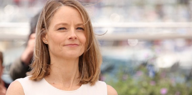 Jodie Foster imzalı Black Mirror bölümünün afişi yayınlandı Jodie Foster imzalı Black Mirror bölümünün afişi yayınlandı
