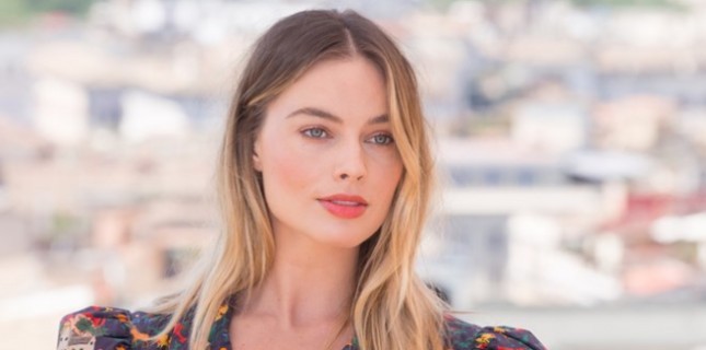 Margot Robbie Yeni Pirates Of The Caribbean Kadrosunda Margot Robbie Yeni Pirates Of The Caribbean Kadrosunda