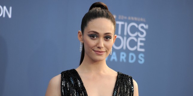 ‘Shameless’ Dizisinin Yıldızlarından Emmy Rossum Diziyi Bırakacağını Açıkladı