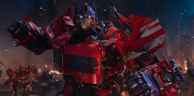 Transformers Evreni'ne İki Yeni Üye Katılıyor Transformers Evreni'ne İki Yeni Üye Katılıyor