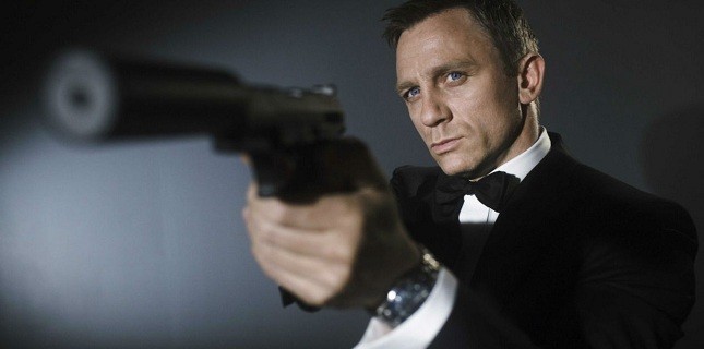 Yeni Bond Sam Mendes'e Emanet