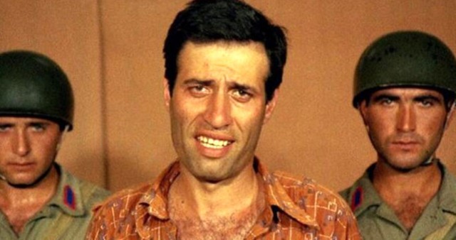 Kibar FeyzoKibar Feyzo (1978) Kibar FeyzoKibar Feyzo (1978)