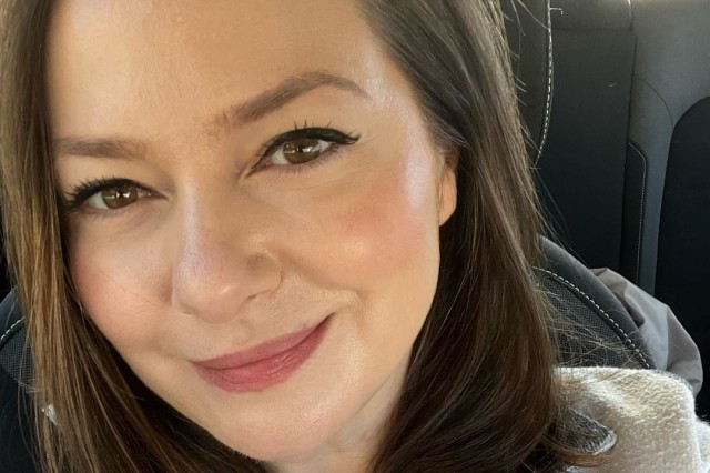 Begüm Atak kaç yaşında?