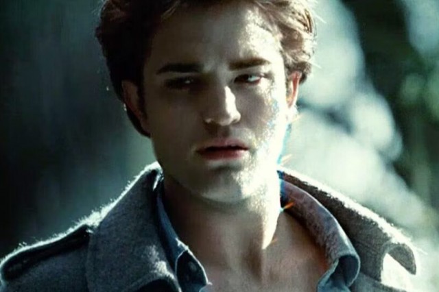Edward: Katil Olduğunu Kanıtlama Çabası Edward: Katil Olduğunu Kanıtlama Çabası